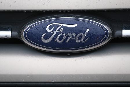Ford anunció el retiro de dos de sus camionetas debido a un fallo en los frenos.