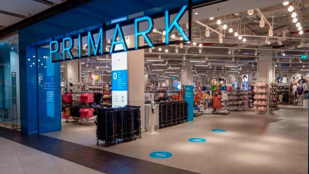 Los mejores vestidos de Primark para ir de vacaciones con estilo este verano por unos 30 euros