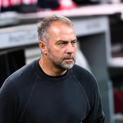 Flick: “¿El dorsal ‘1’ de Joan García? Es solo para la gira” 