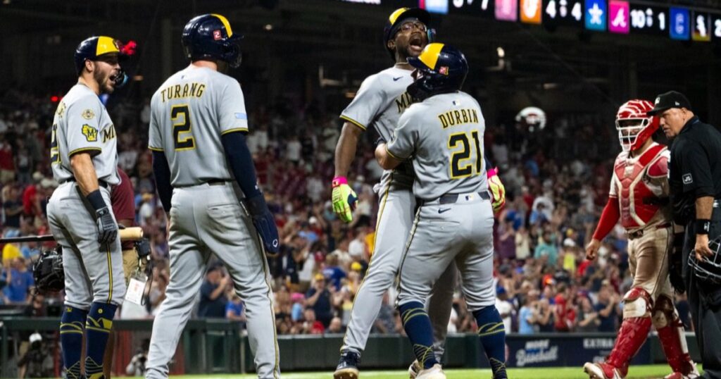 Este venezolano no para de soprender a Milwaukee y a las Grandes Ligas (+Numeritos)