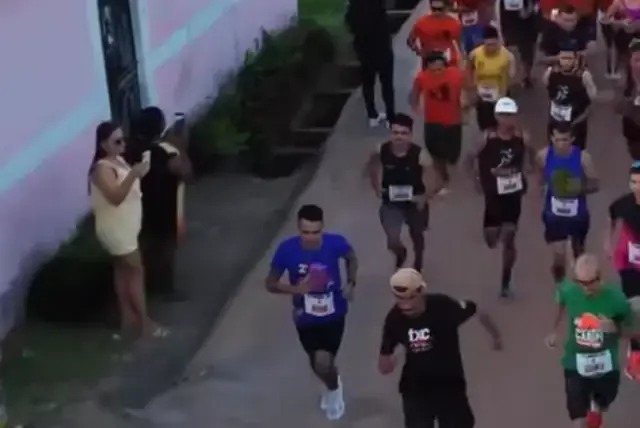 4974400379307536145