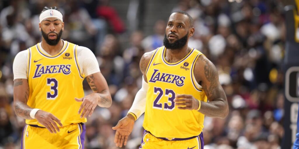 LeBron James y Anthony Davis ponen en alerta a los Lakers tras coincidir con un particular mensaje