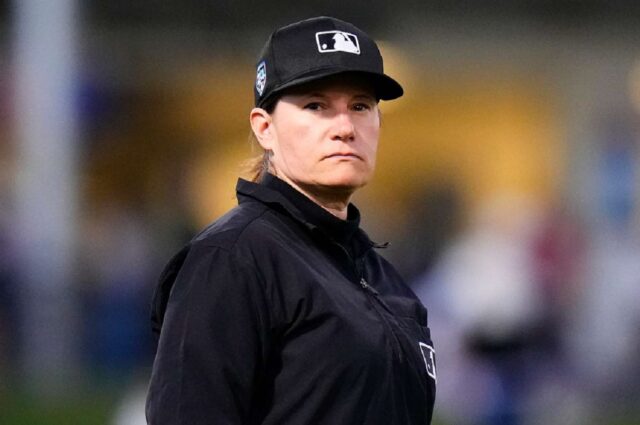 Jen Pawol debutará como la primera mujer umpire de la MLB Jen Pawol debutará como la primera mujer umpire de la MLB