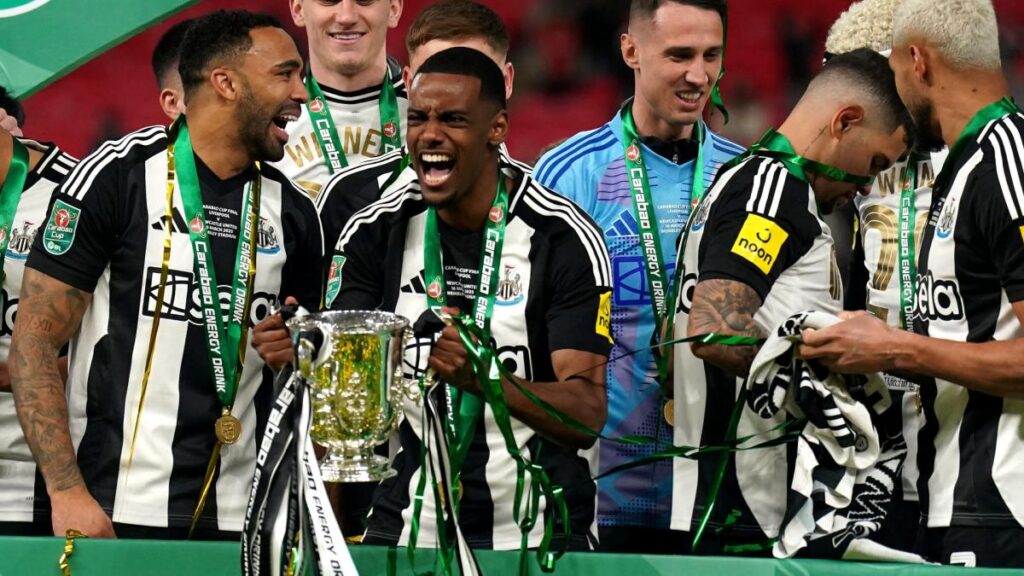 El Newcastle invierte 63 millones en otro relevo para Alexander Isak