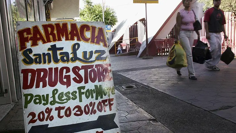 ¿Cuál es el límite de medicinas al cruzar desde México? Lo que hacen residentes en EE.UU. | Univision 19 Sacramento KUVS