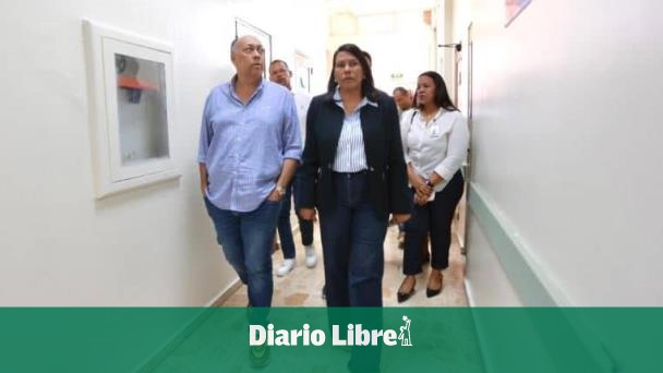 Director ARS SEMMA supervisa servicios hospital en Santiago