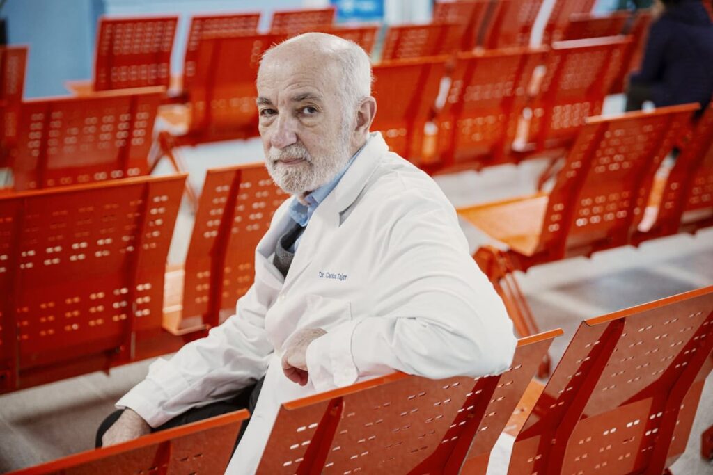 El cardiólogo que busca recuperar la varita mágica para mejorar la relación médico-paciente: la escucha