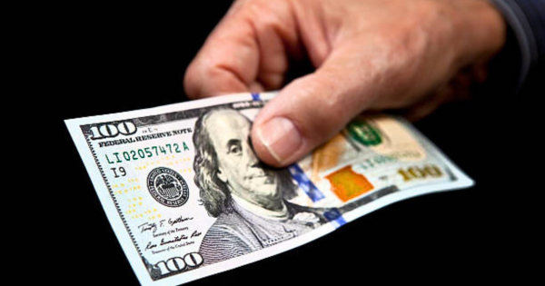 Murió el dólar: todos estos billetes salen de circulación y el Gobierno confirmó cómo cambiarlos – El Cronista