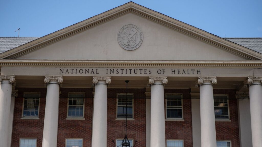 Lanzan centro de datos de salud latina frente a recortes del NIH