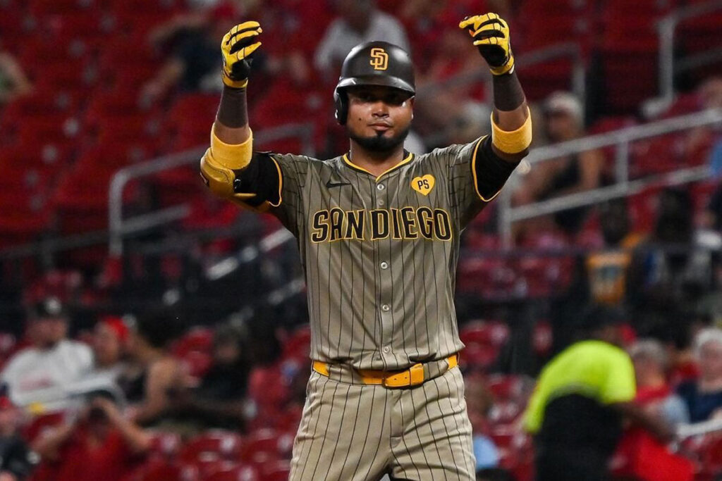 Luis Arráez busca cerrar 2025 con la mejor racha de juegos con hits en su carrera
