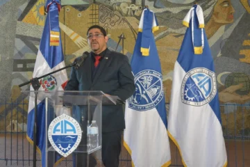 Omar Segura. Omar Segura.