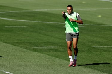 Mbappé se ‘Cristianiza’