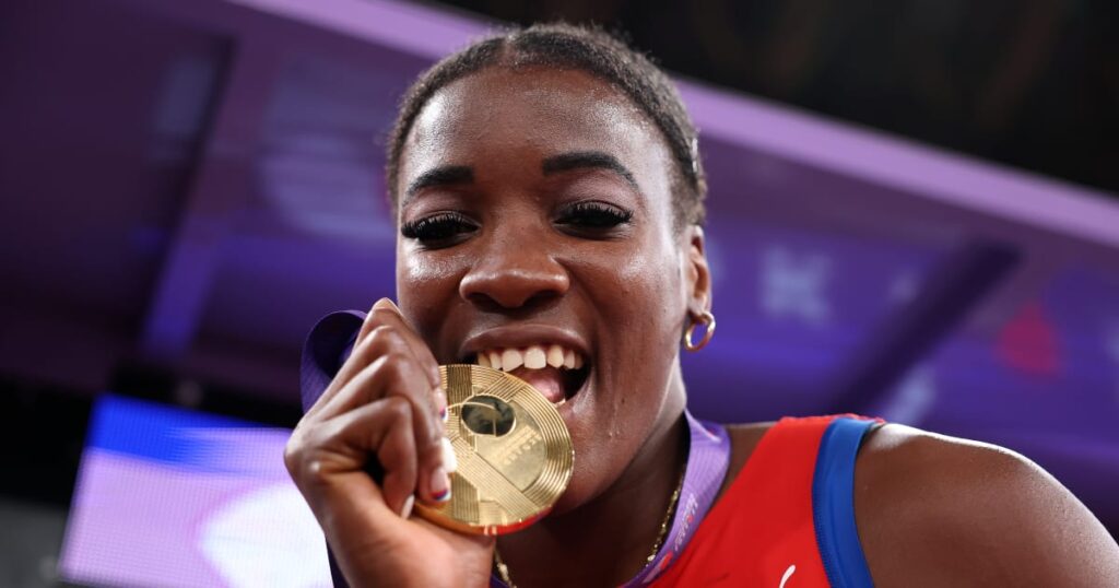 Oro de Leyanis Pérez y bronce de Yulimar Rojas