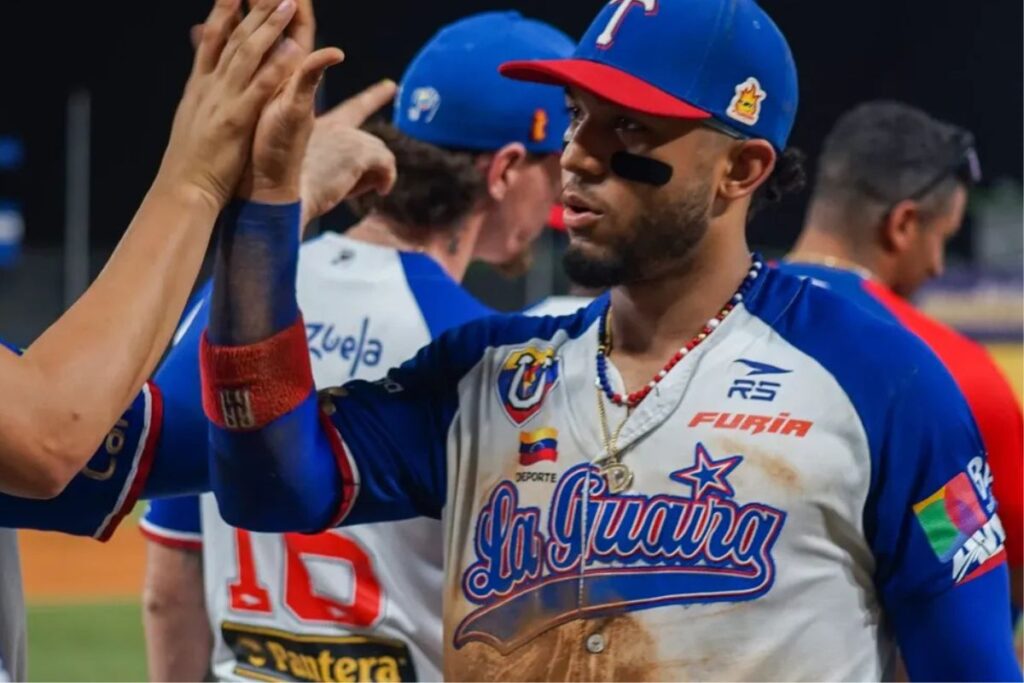 Tiburones de queda sin sus grandeligas Gabriel Arias y Máximo Acosta