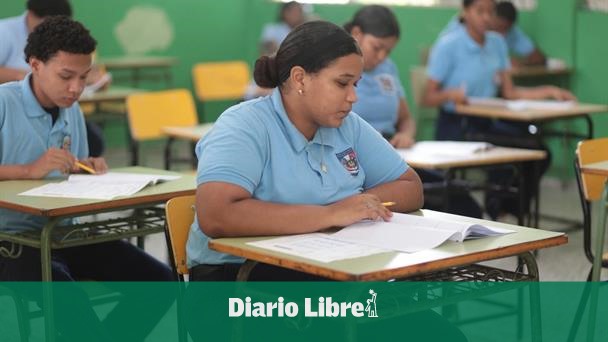 Minerd llama a la tercera Pruebas Nacionales