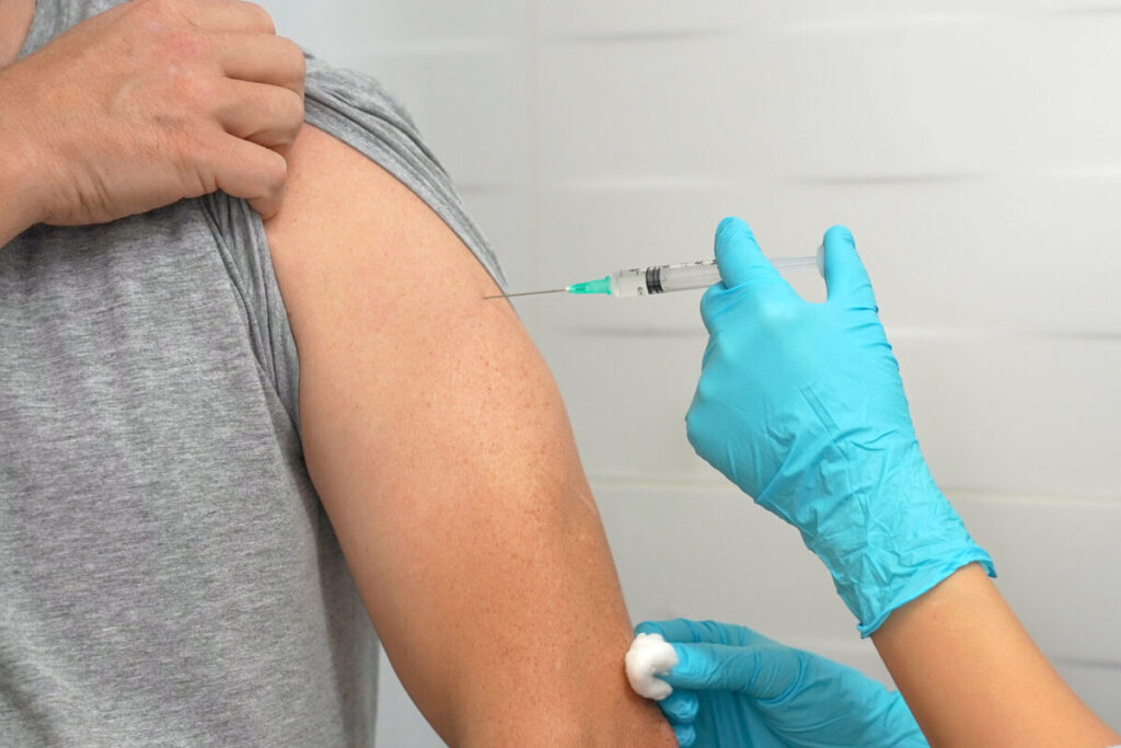 la OMS llama a reforzarla ante una temporada de gripe anticipada